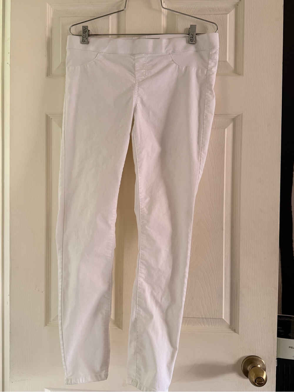 White Slim Ankle Pants